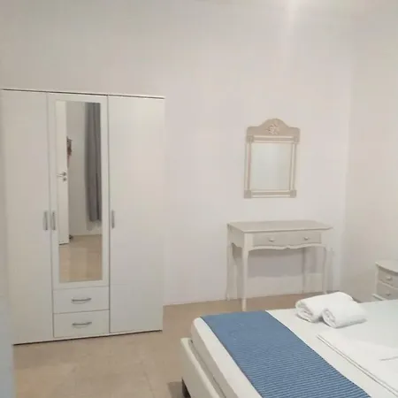 Magda House *