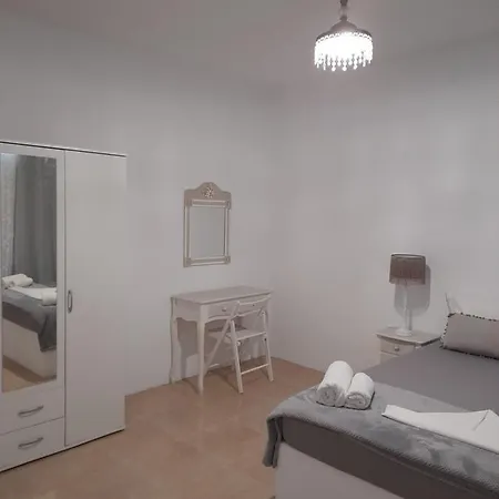 Magda House Apartmán *